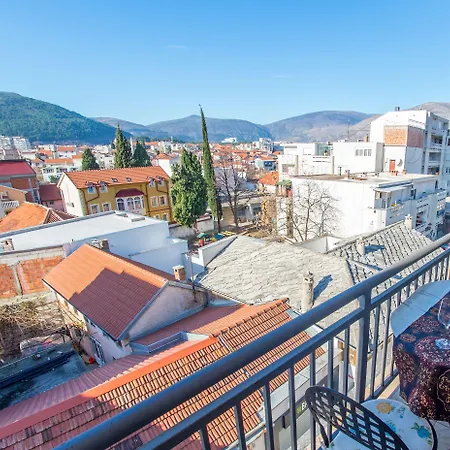 Italy - Promenade شقة