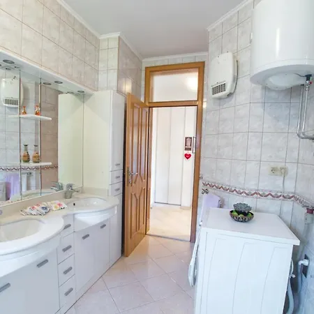 Italy - Promenade Daire *